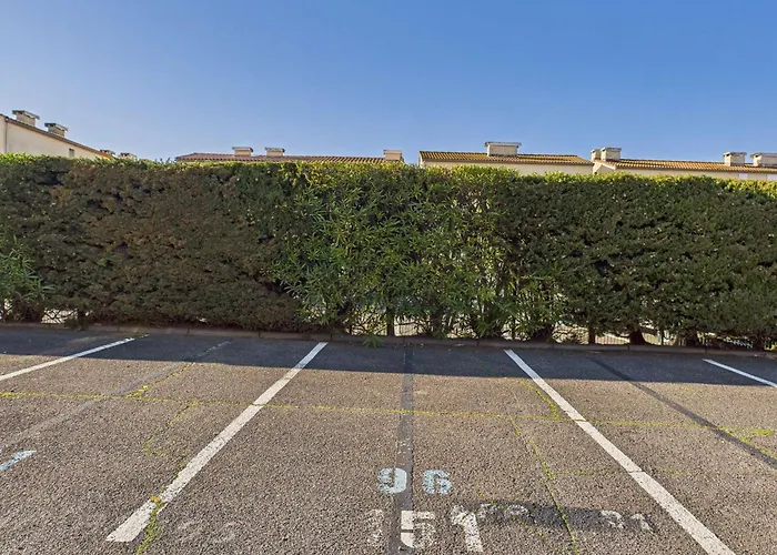 Climatisé Avec Parking à Marseillan-plage - Fr-1-326-849 Marseillan (Herault)